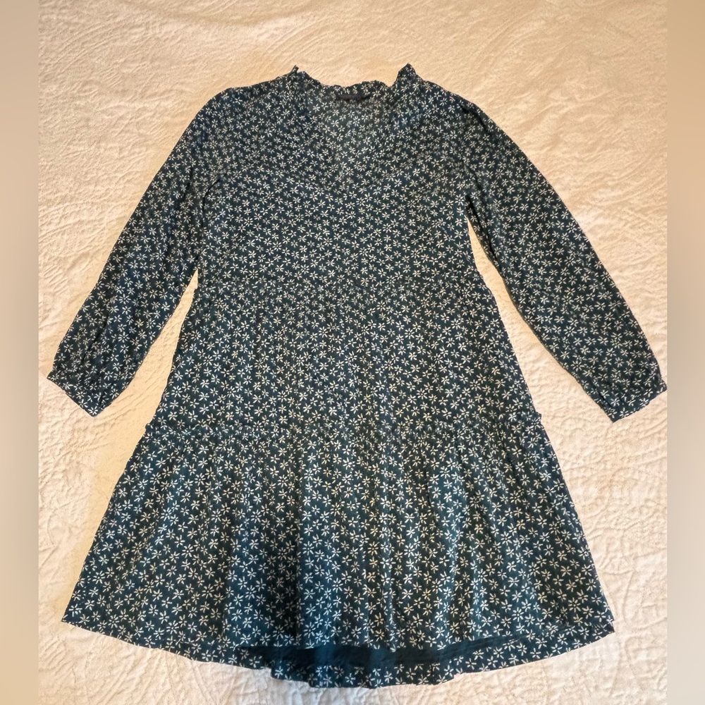 Vineyard Vines Navy tiered Floral Dress